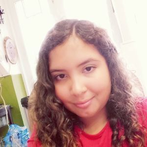 Meet your Posher, Mariana raquel